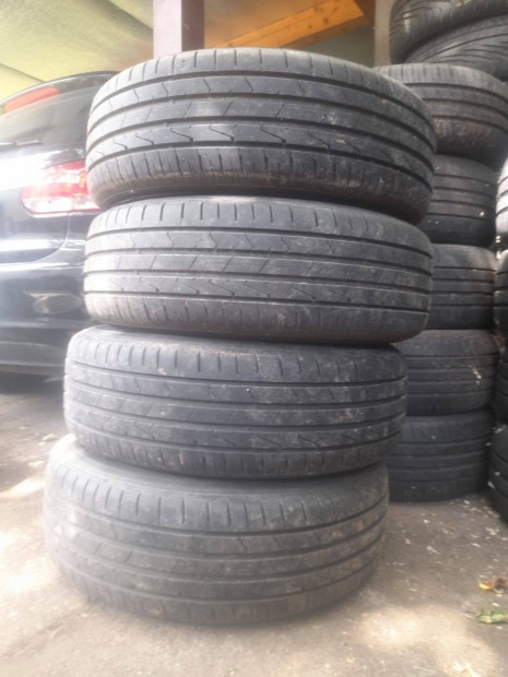 4db 195 65 15 Hankook Ventus Prime3 nyári gumi szerelve is