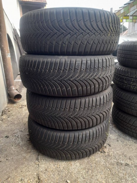 4db 205 55 16 jszer Hankook tli gumi szerelve is