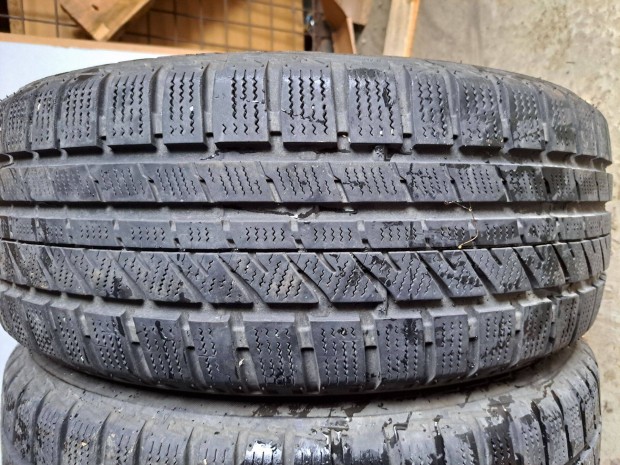4db 205/55 R16 Bridgestone Blizzak LM-30 téli gumi eladó!!! 5000Ft/db