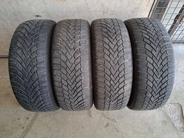 4db 205/55 R16 Continental Contiwintercontact TS 850 tli gumi elad!