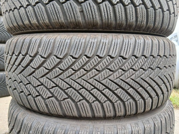 4db 205/55 R16 Continental téli gumi 6.5 mm-es 205/55R16 16