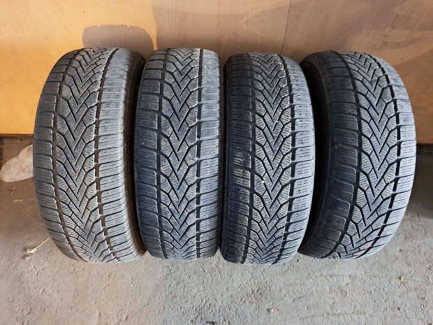 4db 205/55 R16 Semperit Speed -Grip tli gumi elad!! ra 5000Ft/db