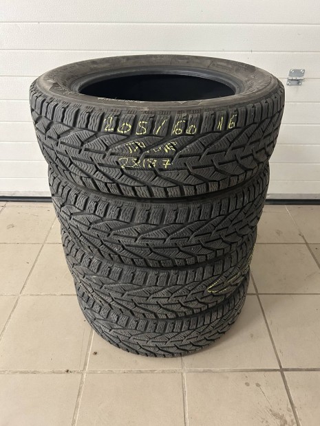 4db 205/60R16 tli Taurus Winter UHP tligumi 16 205 60 R16 205/60