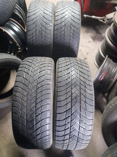 4db 215 55 18 t�li gumi