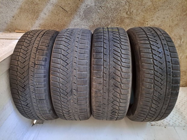 4db 215/55 R17 Continental Wintercontact TS 850P tli gumi elad