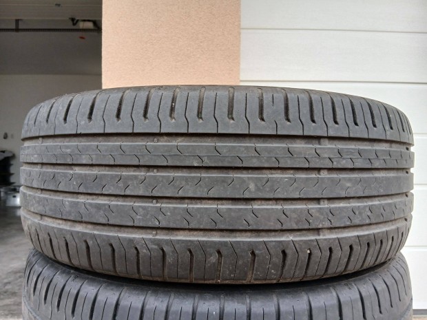 4db 215/55 R17 Continental nyri gumi 2021-es 215/55R17 17