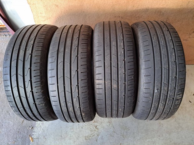 4db 215/55 R17 Hankook ventus prime 3 (Peremvédős) Nyári gumi eladó!!!