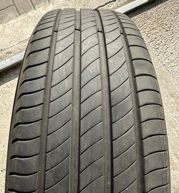 4db 215/55 R17 Michlen Primacy 4 nyri gumi elad