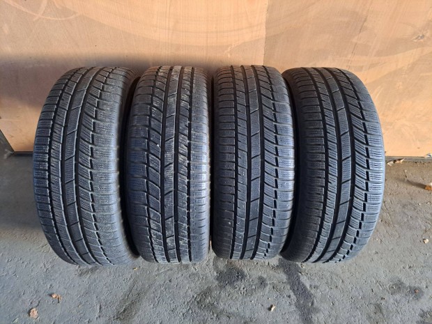 4db 215/55 R17 Toyo Snowprox (peremvds) jszer tli gumi elad!