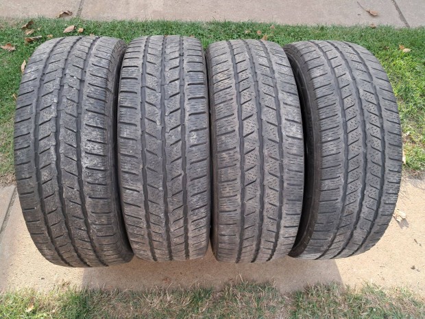 4db 215/65R16C Tli gumi