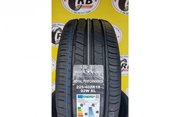 4db 225/40 r18 Royal Black nyri j 23500ft/db