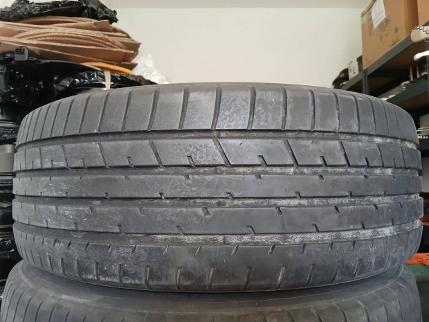 4db 225/55 R19 Toyo nyri gumi 225/55R19 19