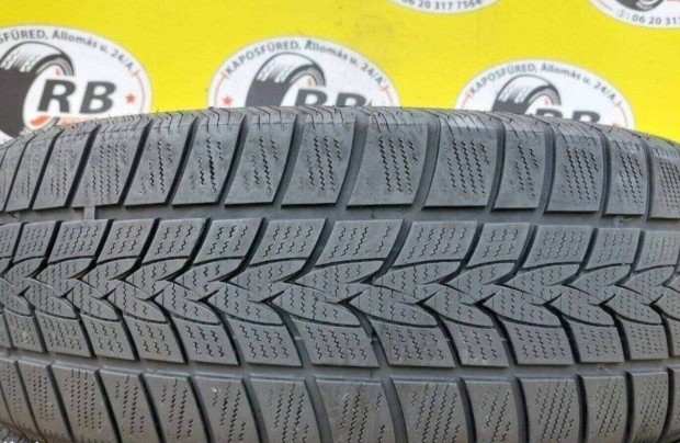 4db 225/55 r19 Minerva Frostrack UHP téli 2022 5,4mm 12500ft/db