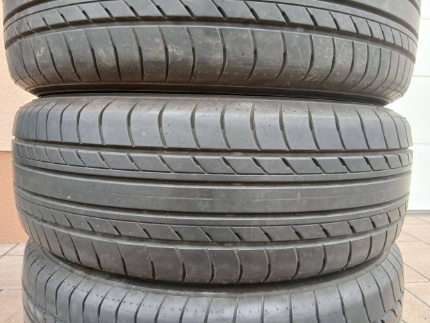 4db 225/65 R17 Yokohama nyri gumi 6mm-es 225/65R17 17