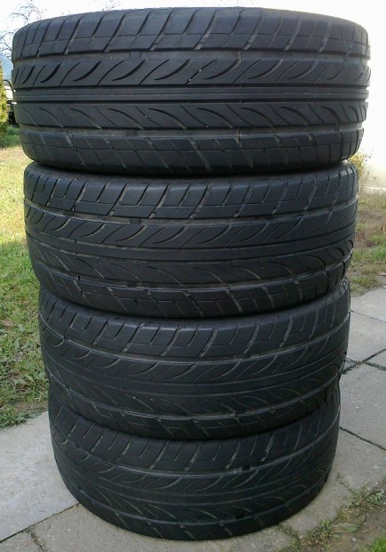 4db 235/55ZR18 Firenza nyri gumi elad