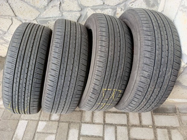 4db 235/60R18 ny�ri Bridgestone Dueler gumi 235/60 18