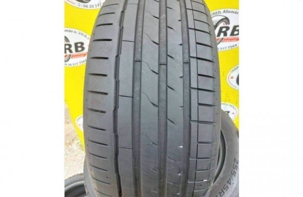 4db 255/45 r19 Hankook Ventuss1Evo3,,Évjárat:2023,,7mm 35000Ft/db