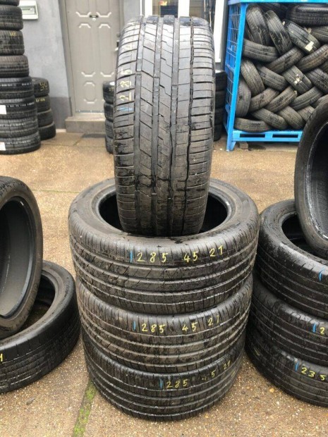 4db 285/4521 Hankook nyri gumiabroncs. (*3633716*)