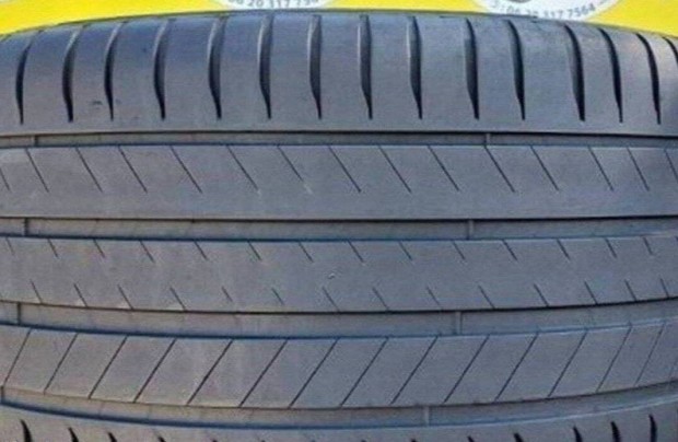 4db 295/35 r21 nyári Michelin 2018 5mm 25000ft/db