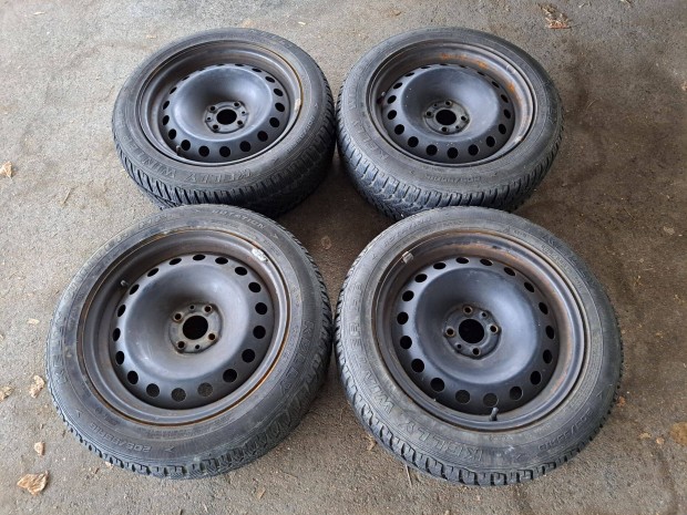 4db 4x98 16" Fiat/ ALFA Romeo / Lancia / Lada gyri Aclfelni Lemezfe