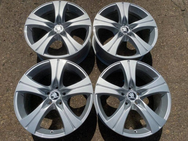 4db Alutec 18 Skoda alufelni. (3961)