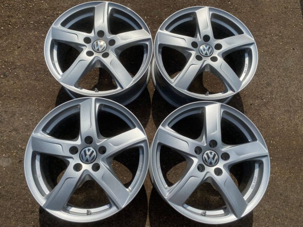 4db Anzio 17 VW Skoda Audi Seat alufelni. (4043)