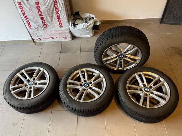 4db BMW 7Jx16 ET31 alufelni + Pirelli Cinturato téli gumi 205/55 R16