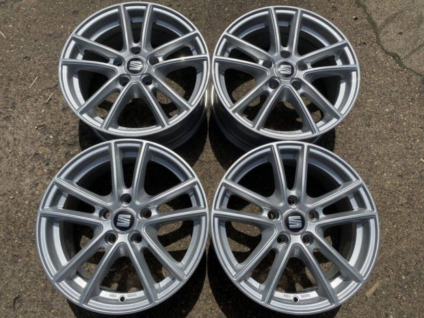 4db B.A.T. 16" Seat - Skoda alufelni. (*3361*)