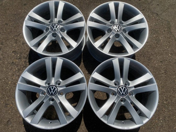 4db B.A.T. 16" VW alufelni. (3845)