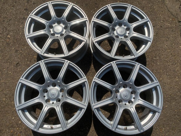 4db B.A.T. 17" VW - Skoda - Audi alufelni. (3918)