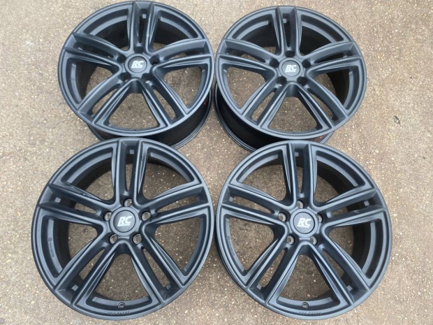 4db Brock 18 VW Skoda Seat alufelni. (4121)