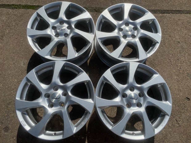 4db CMS 17 Volvo S60 V70 S80 alufelni. (4097)