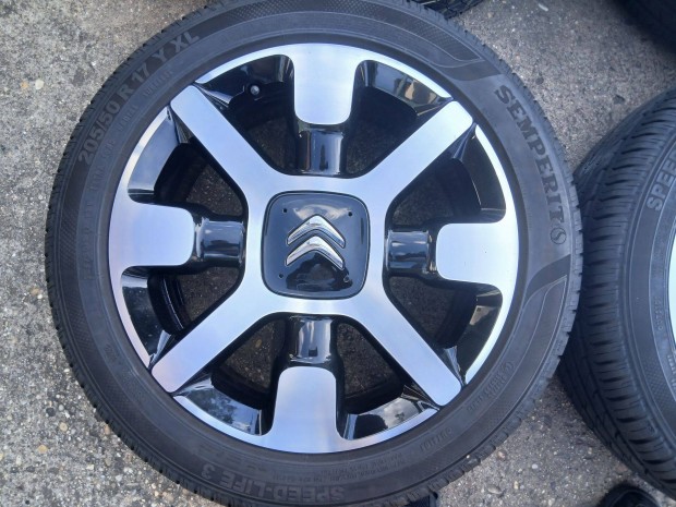 4db Citroen C3 Aircross C4 Cactus 17" alufelni felni új gumik 4x108
