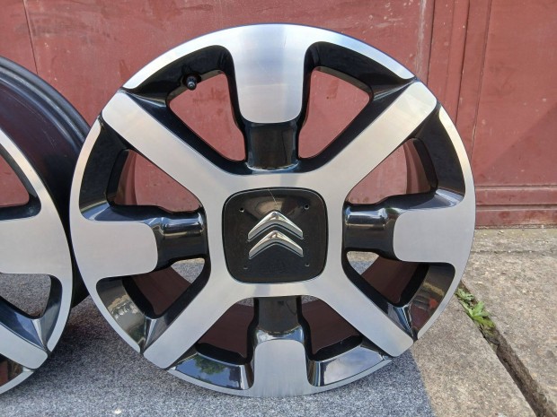4db Citroen C3 C4 Cactus Aircross Picasso 17" alufelni felni 4x108 17