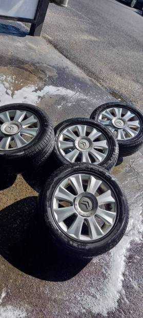4db Citroen c4, c5, 16-os gyári alufelni pirelli nyárigum szenzoros