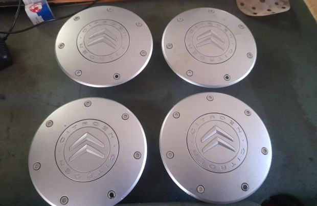 4db Citroen kisteher d�szt�rcsa felni k�z�p elad�