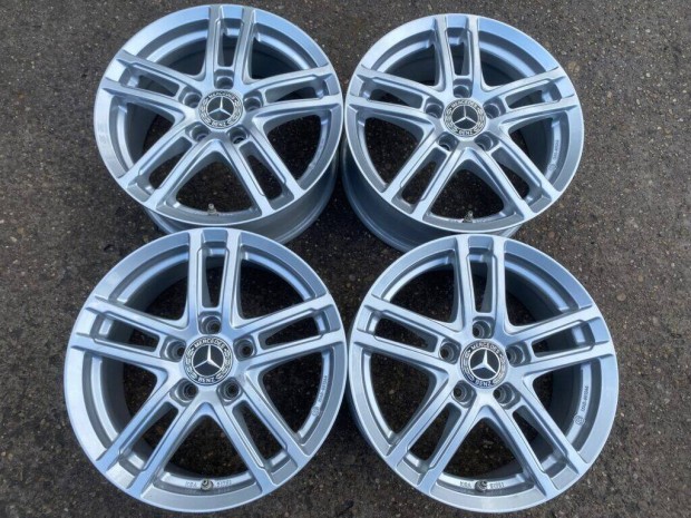 4db Dezent 16 Mercedes-Benz alufelni. (3888)