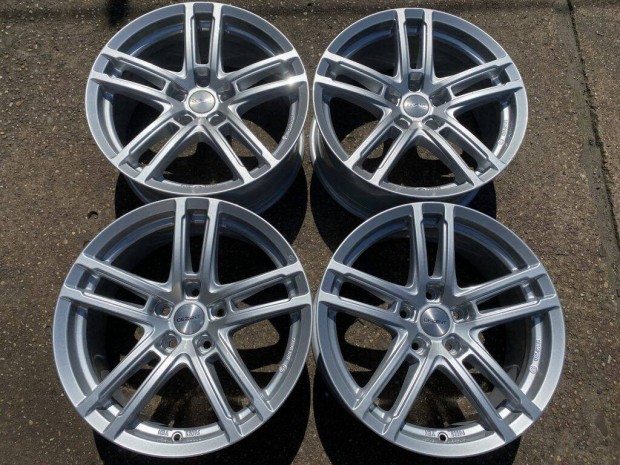 4db Dezent 17 Audi BMW alufelni. (3269)