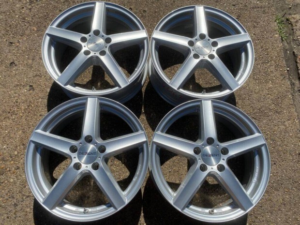 4db Dezent 17 Mercedes-Benz alufelni. (4067)
