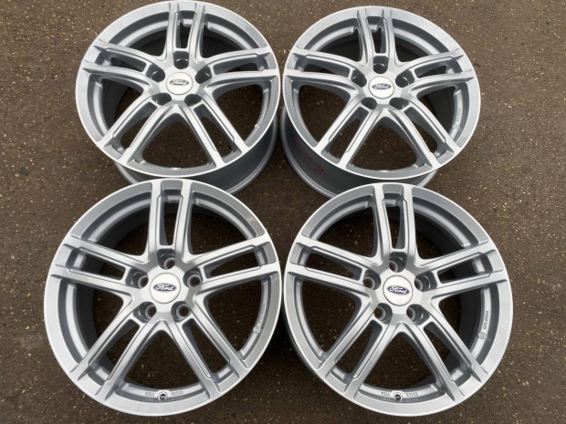 4db Dezent 17" Ford - Volvo alufelni. (3598)