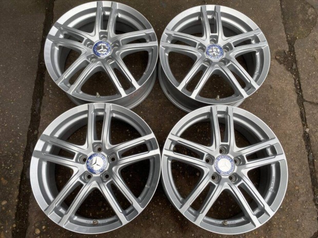 4db Dezent 17" Mercedes-Benz A - B - CLA alufelni. (*3652*)