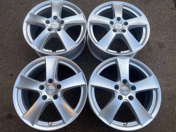 4db Dezent 17" Skoda Superb VW Passat alufelni. (3575)