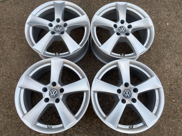 4db Dezent 17" VW Sharan - Tiguan alufelni. (3552)