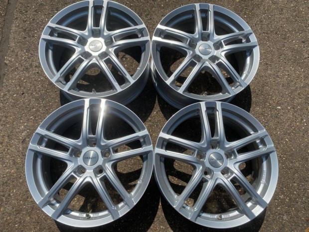 4db Dezent 17" VW - Audi - Skoda alufelni. (3916)