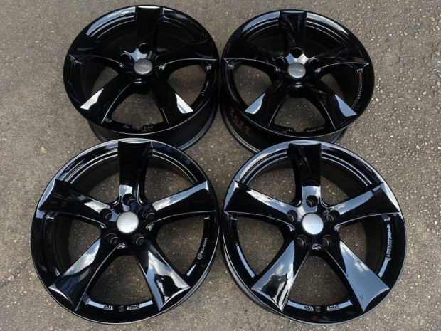 4db Dezent 17" VW - Skoda - Seat alufelni. ("3422")