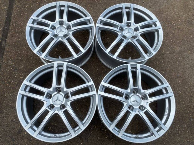 4db Dezent 18 Mercedes-Benz alufelni. (3985)