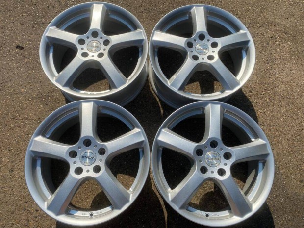 4db Enzo 17 VW Skoda Seat alufelni. (4077)