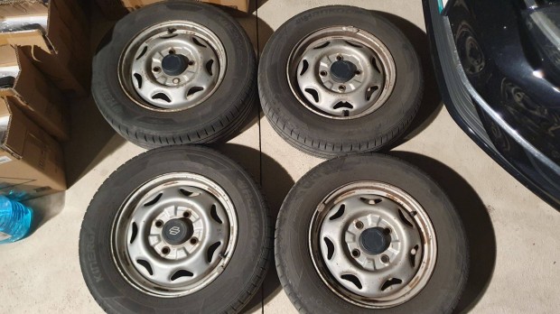 4db Hankook Kinergy Eco2 165/70 R13 ny�rigumi szett ac�lfelnin