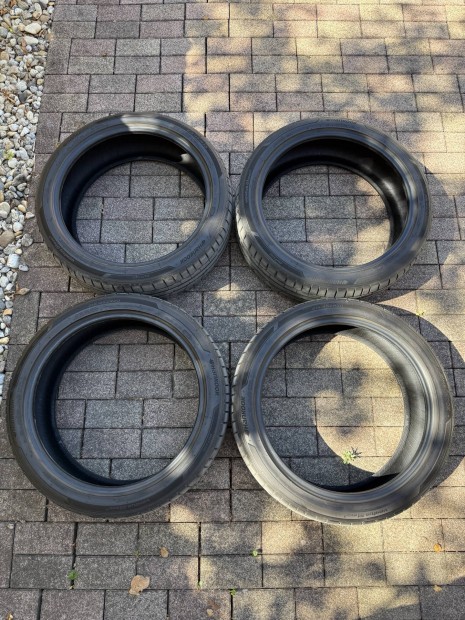 4db Hankook Ventus S1 Evo 3 215/45 ZR20 nyri gumi