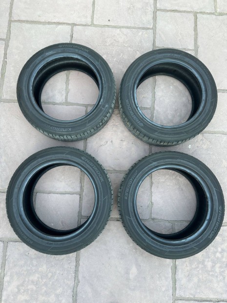 4db Hankook kinergy eco2 Nyári gumi eladó, 195/55 R16